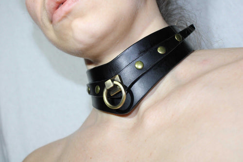 Collier de soumission en cuir – Collier de posture noir avec anneau en laiton